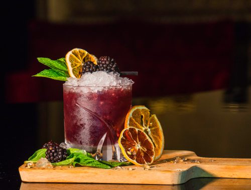 Refreshing Holiday Mocktails: Festive and Alcohol-Free